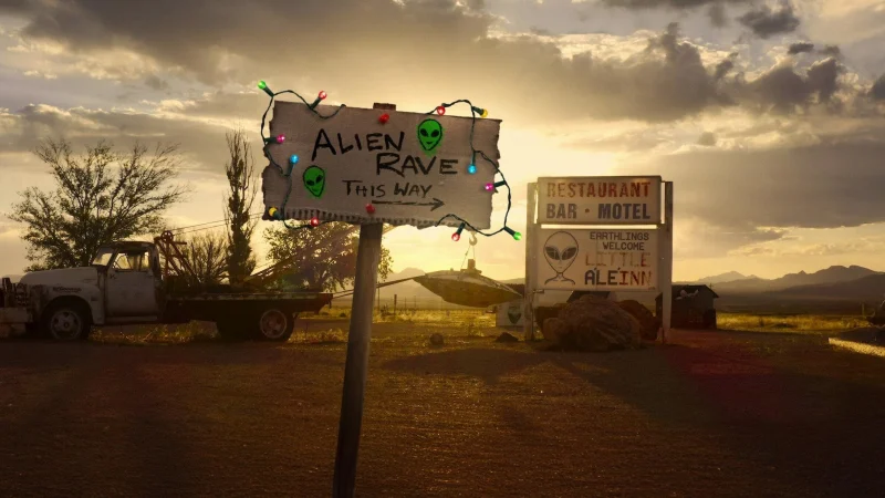 Thảm Họa Toàn Tập: Đột Kích Khu Vực 51 - Trainwreck: Storm Area 51